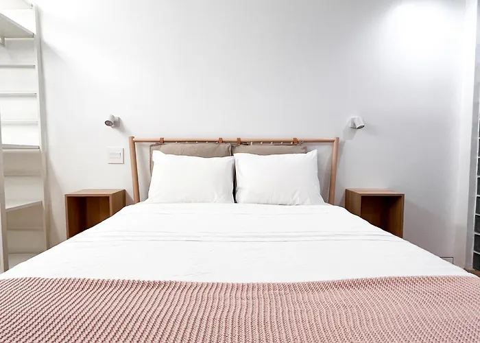 Exquisite And Modern Stay In Brooklyn At Rem-Casa