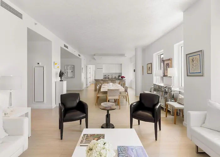Penthouse 5Min To Top Of The Rock, City Views, Ac
