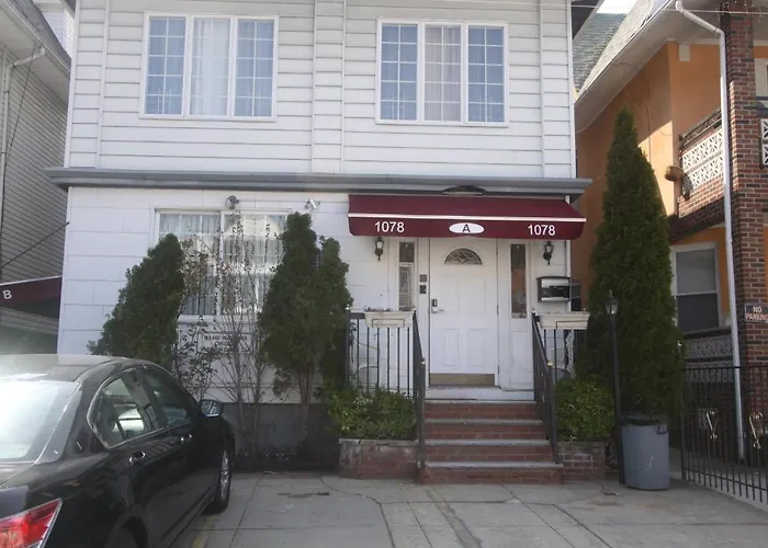 Midwood Suites Brooklyn