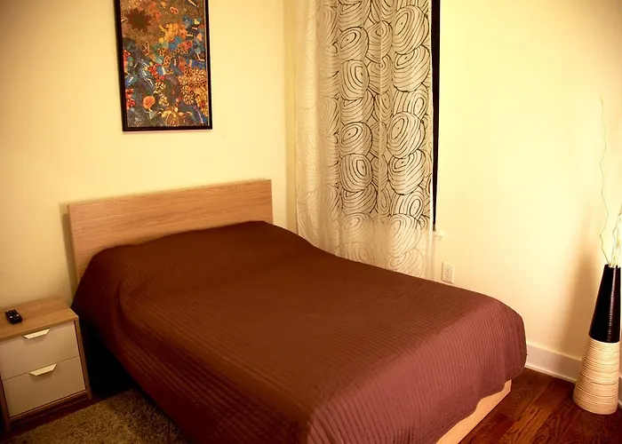 Cozy Apartment Near Central Park