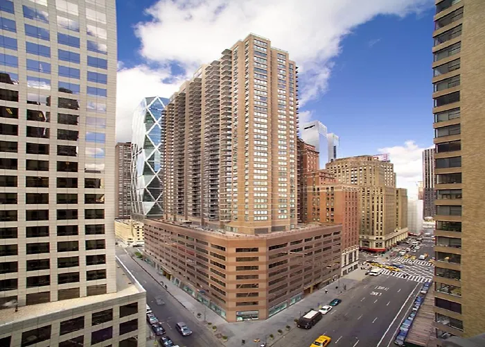 Global Luxury Suites At Symphony House