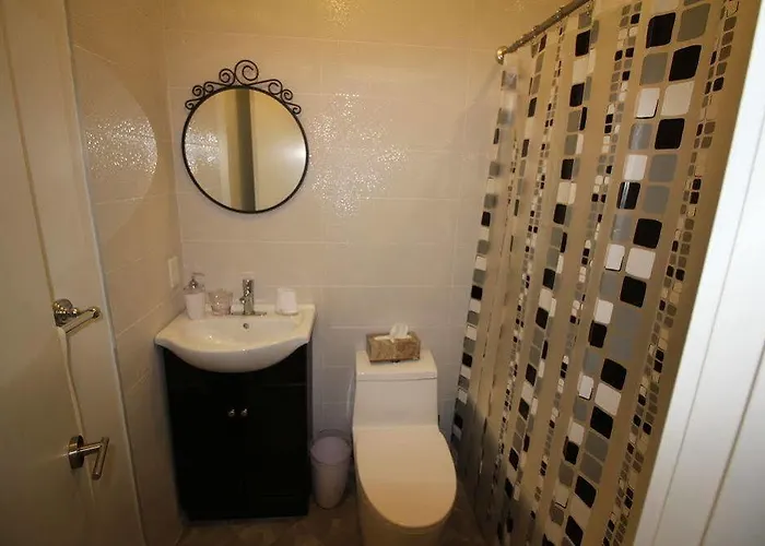Cesar Suites At New York South