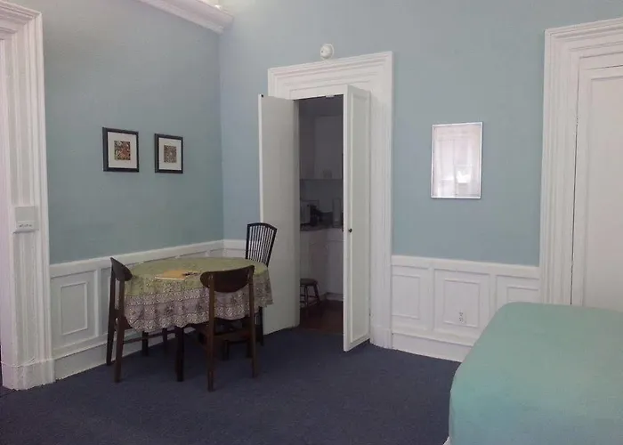 Guest House Off Park