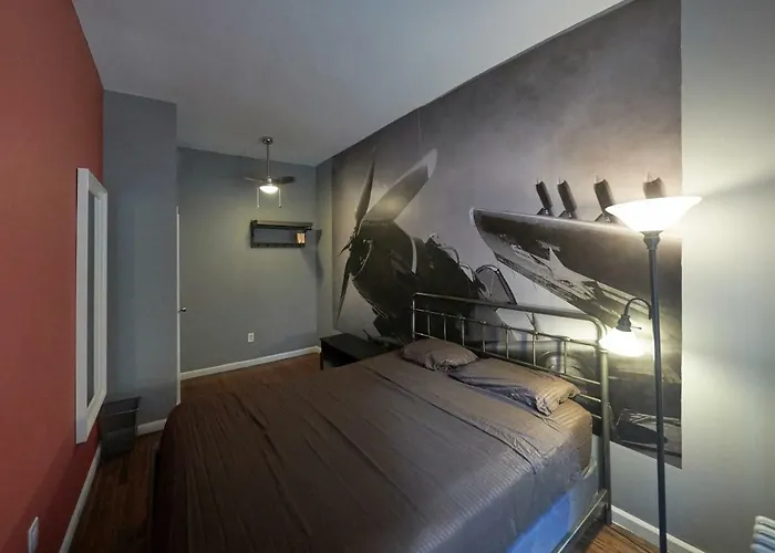 Dom-Nyc Dreamaker