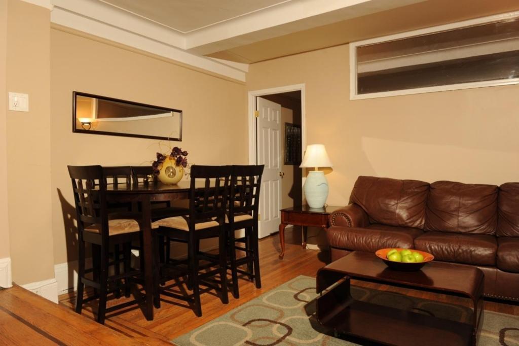 Midtown East Residence Apartment *