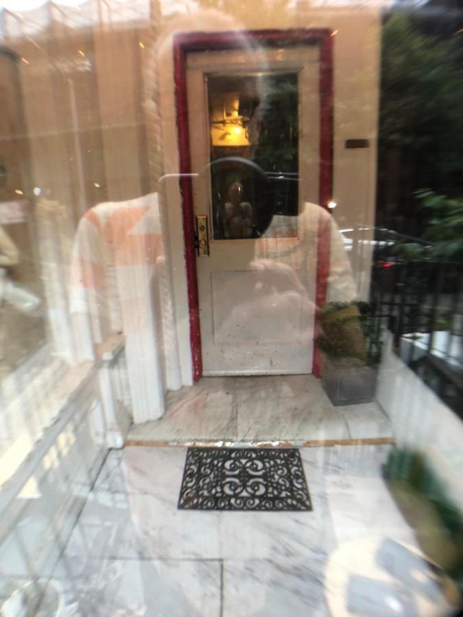 Private In Manhattan Gasthof