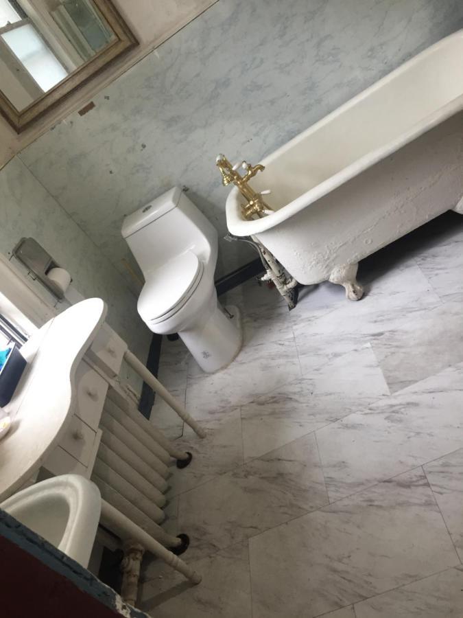 Private In Manhattan Gasthof