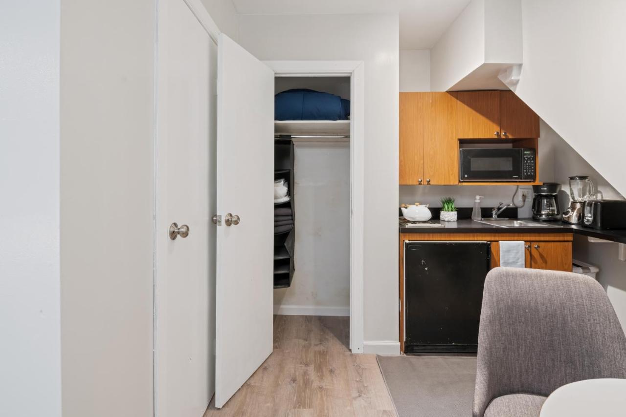 Apartment Elevate At Times Square