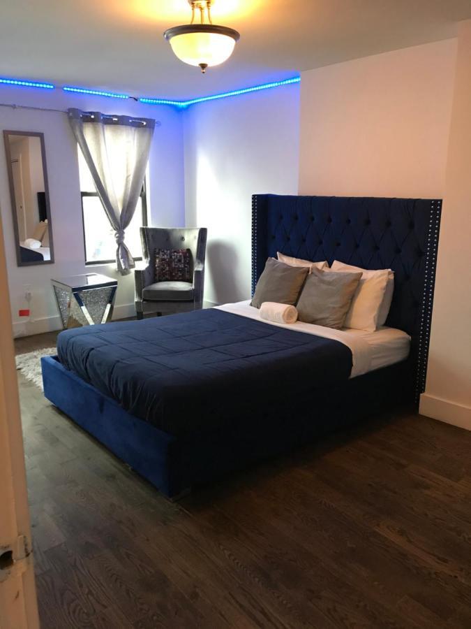 Central Harlem Oasis- Led House Apartment