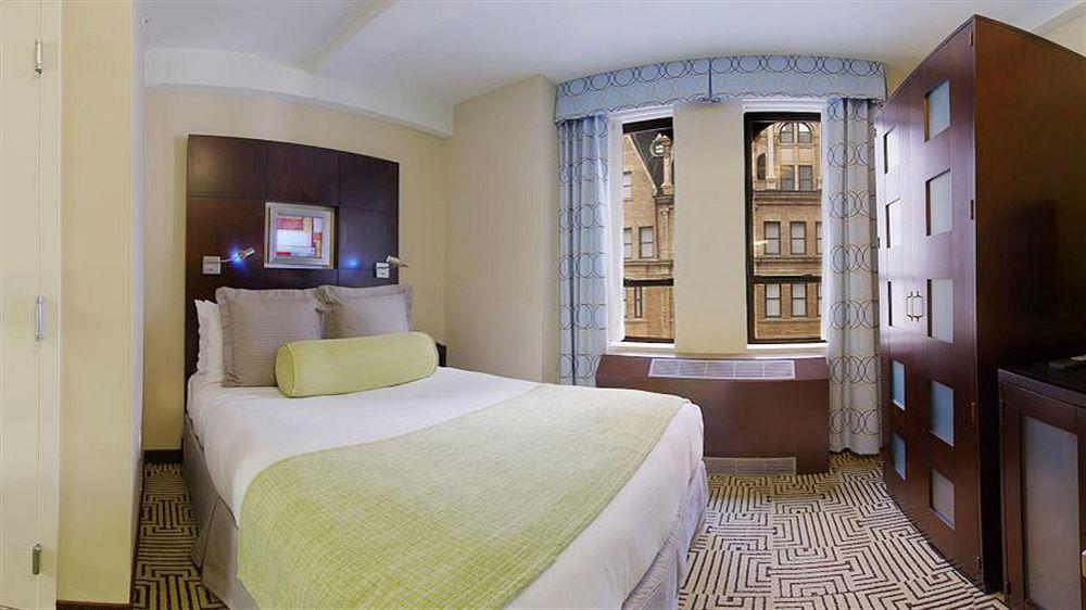 Aura Times Square Newly Renovated Hotel New York