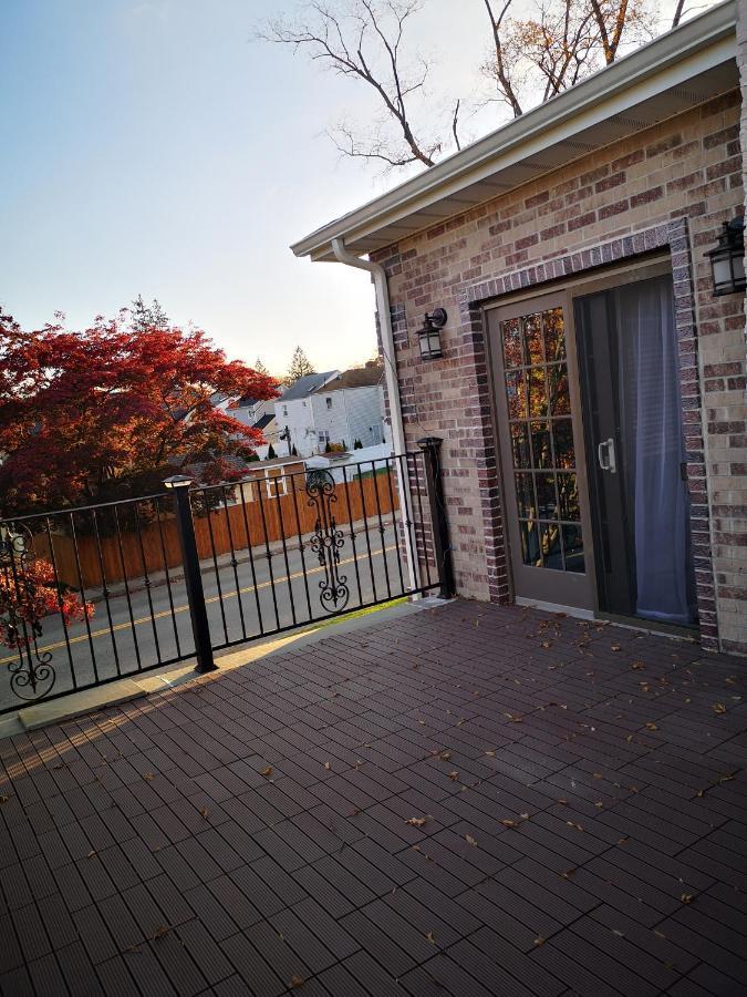 Luxury Hotel-style In Queens, New York