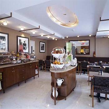Hampton Seaport Financial District 3*