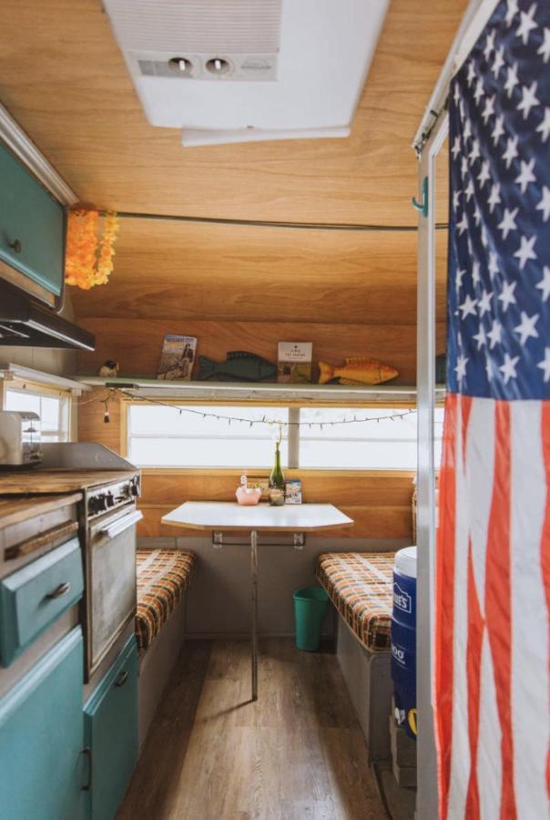 80s Surf Camper In Rockaway Chalet New York