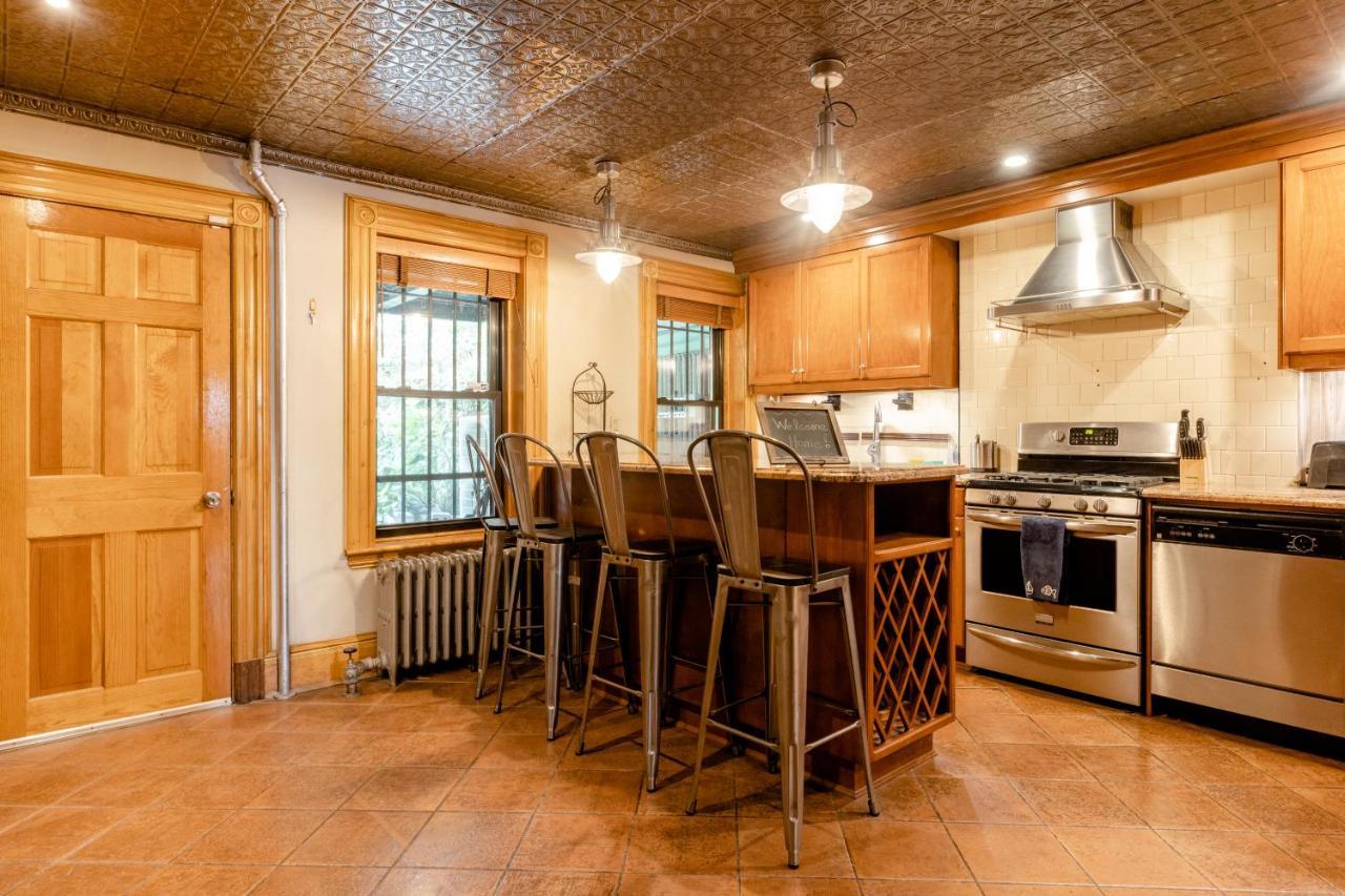 1899 Historic Luxury Brooklyn Brownstone *