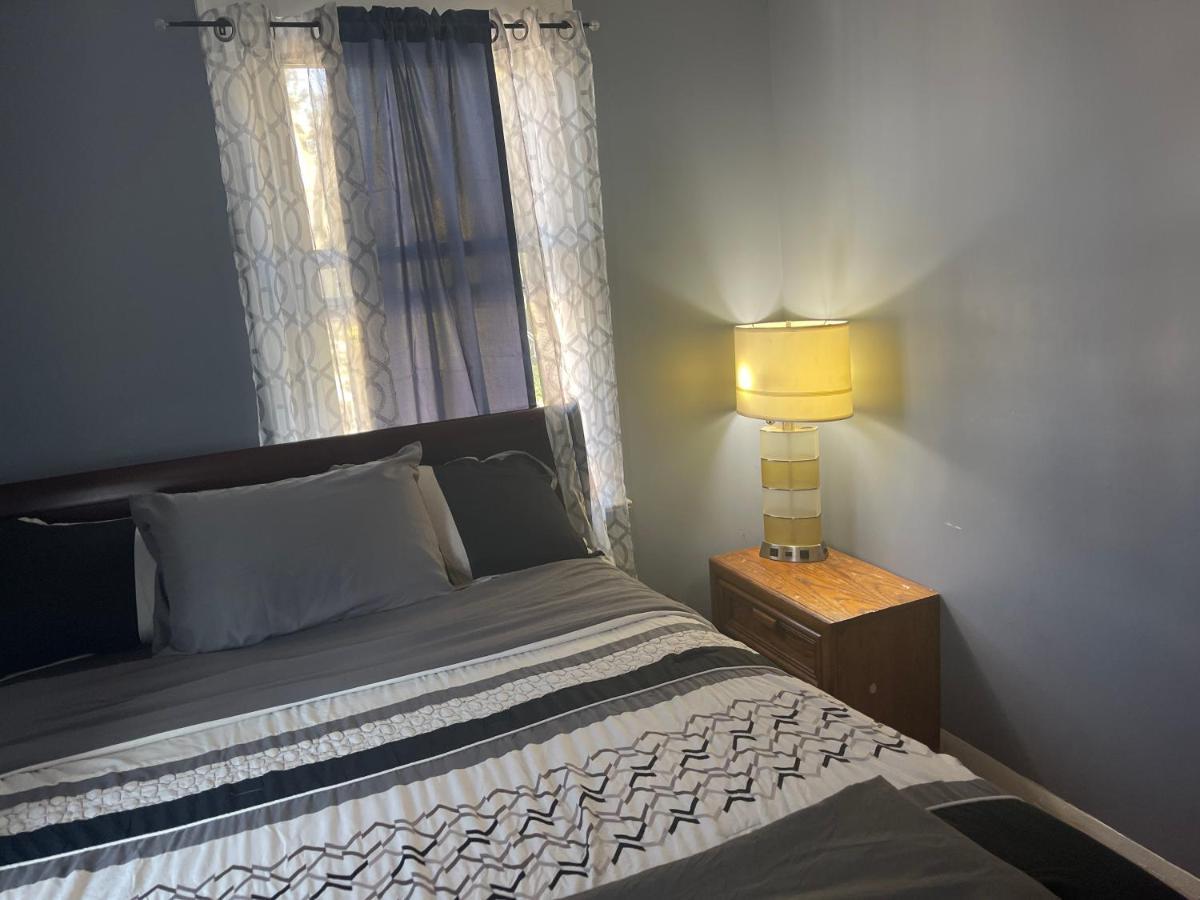 Privatunterkunft Royalbluecozy New York