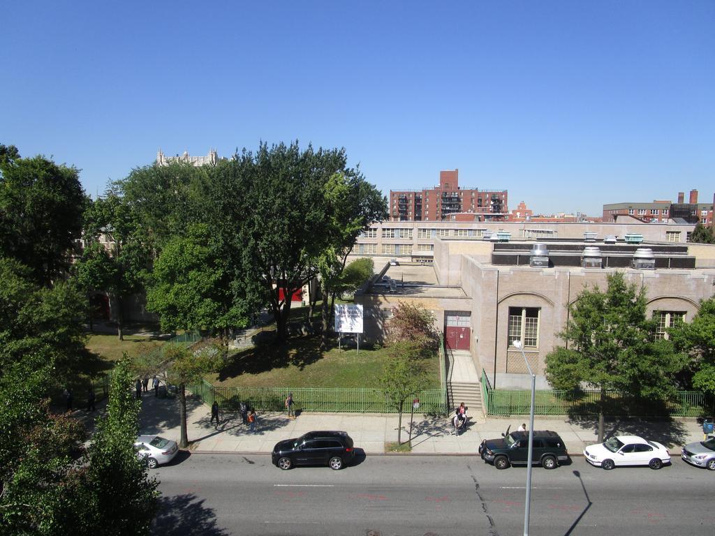 Hostel Flushing Ymca