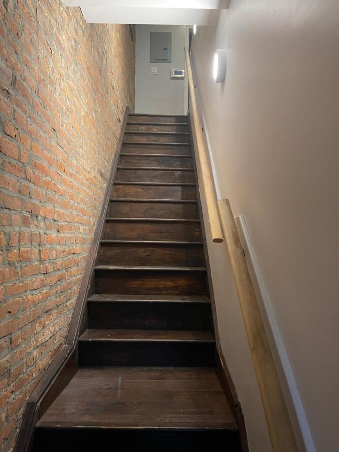 Halsey Manor: Luxurious 2-bedroom Apartment New York