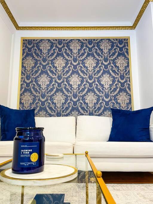 Luxurious Near Laguardia & Jfk