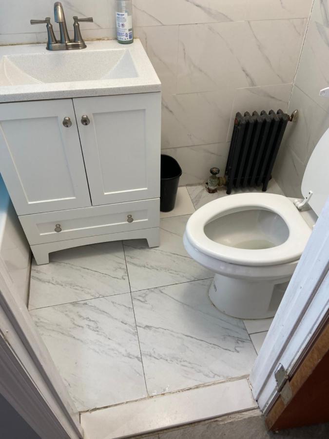 A Spacious In Queens Nova York
