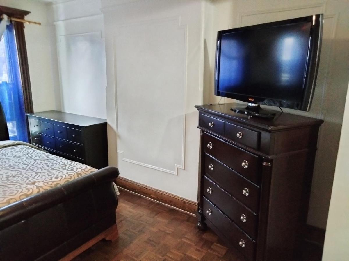Brooklyn Brownstone Apartment New York