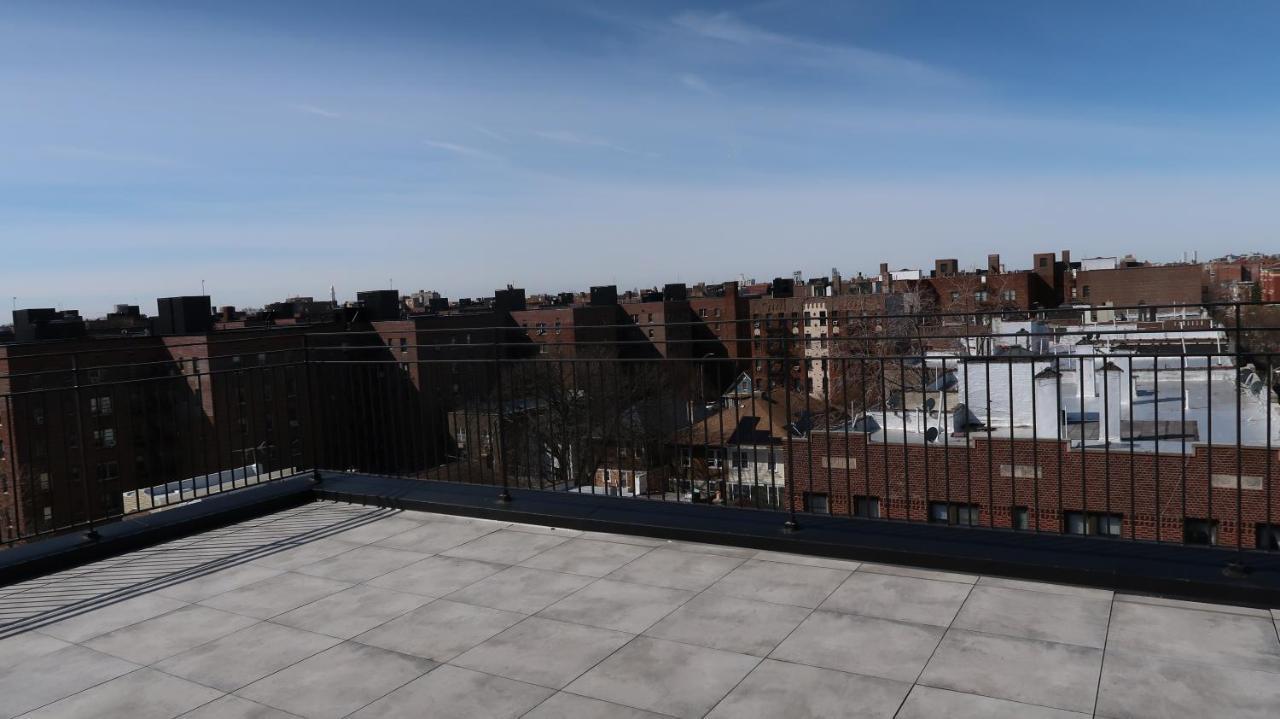 Apartamento Spacious 2-bedroom With Rooftop Nova York