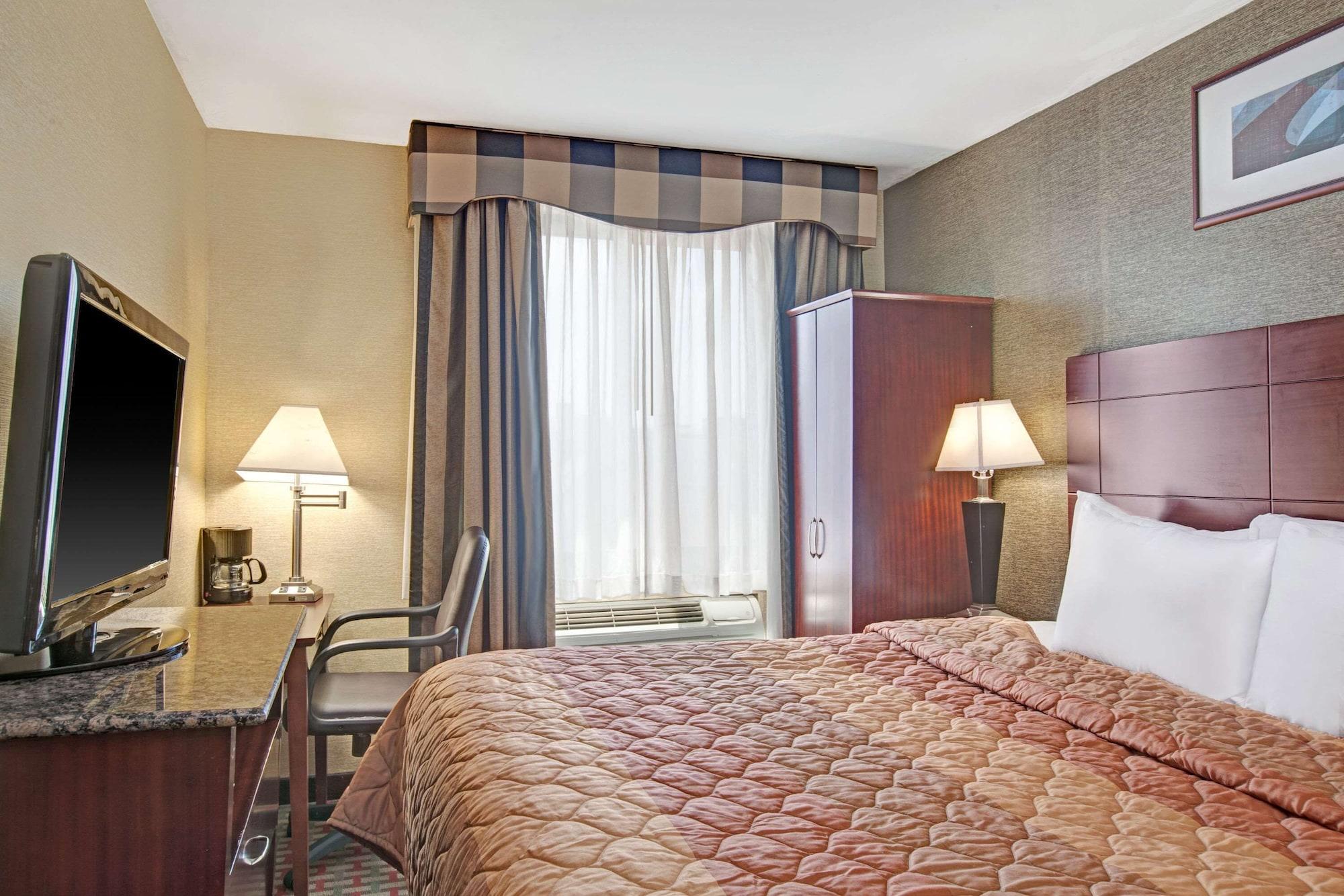 Hotel Days By Wyndham Brooklyn 2*
