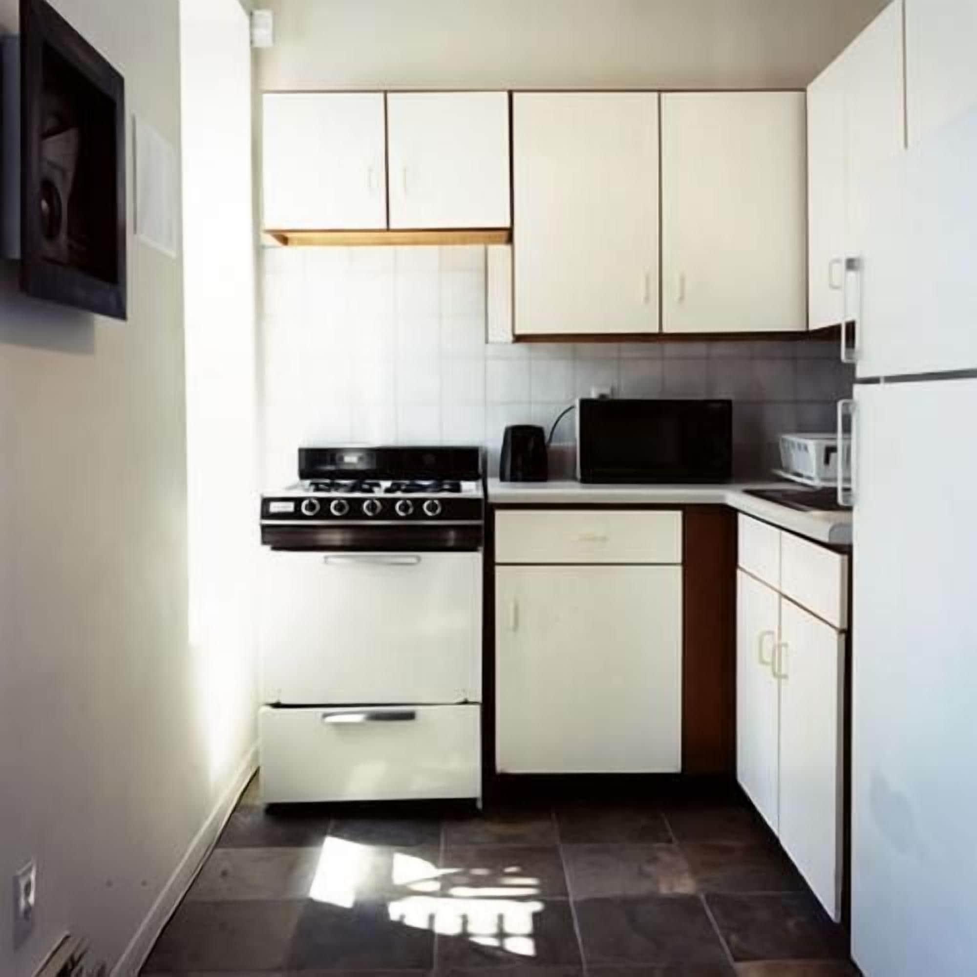 Hotel Off Soho 2*