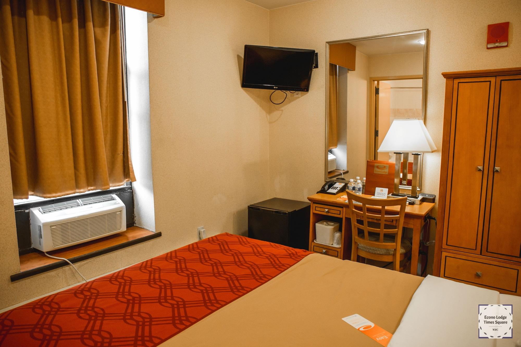 Hotel Econo Times Square 2*