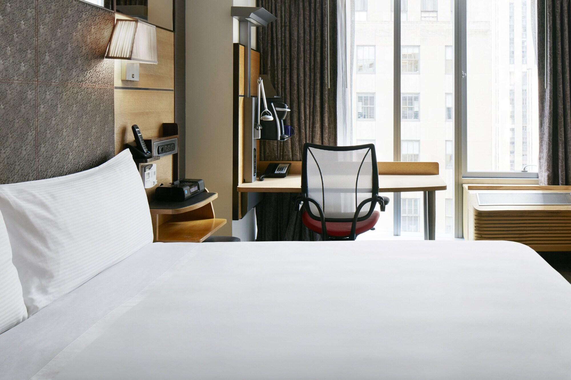 The Jewel Hotel, 4*
