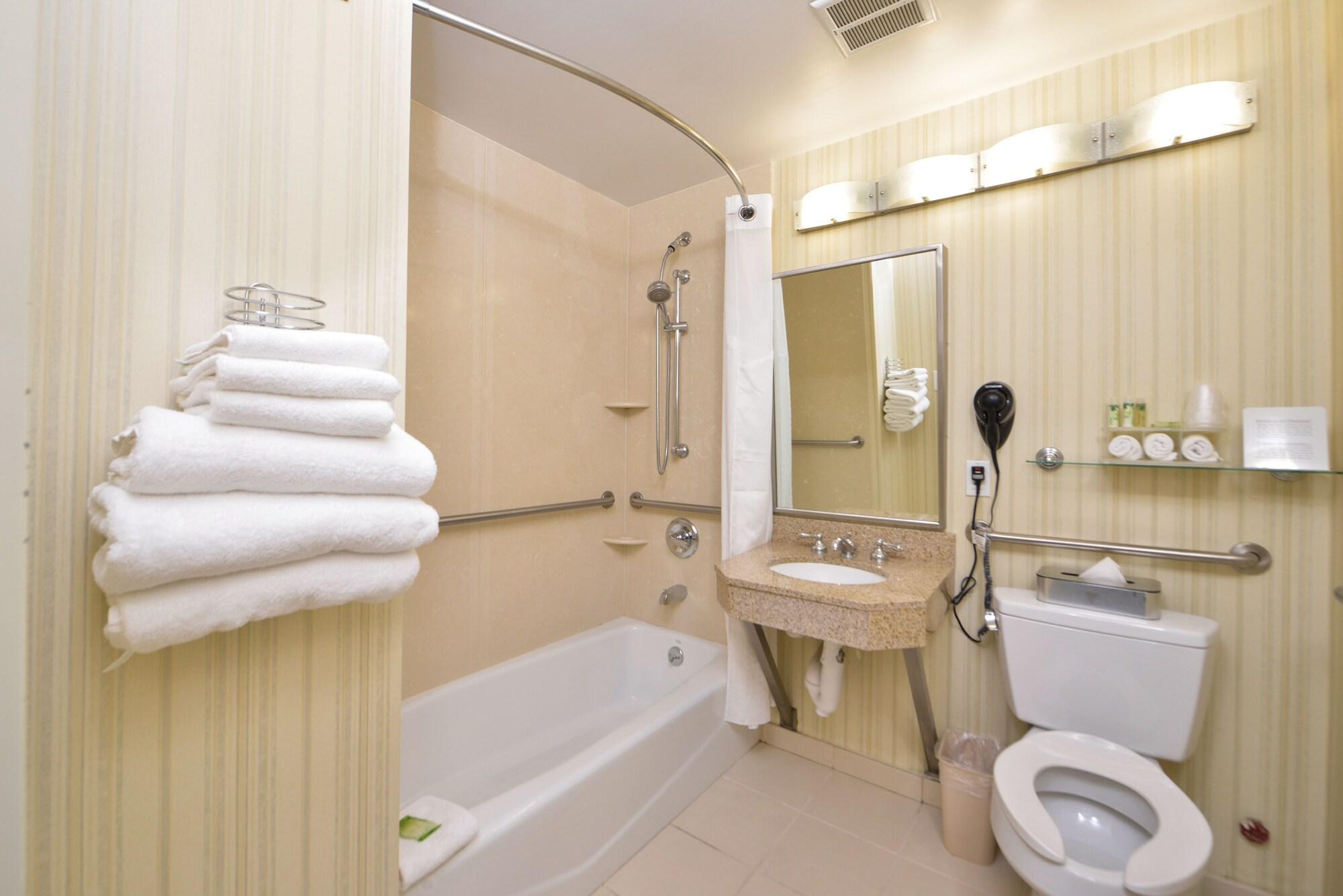 Express Laguardia Airport, An Ihg Hotel 3*