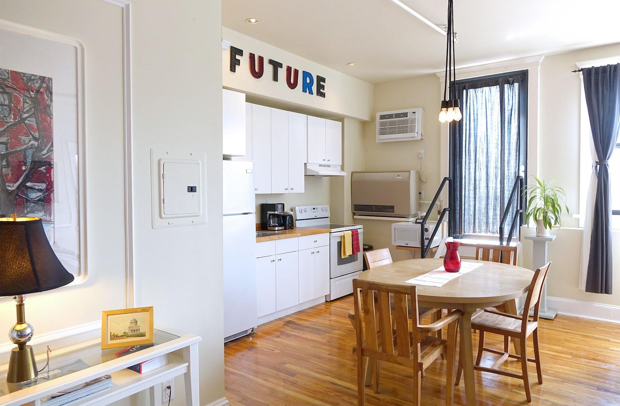 The Box House (adults Only) Hotel