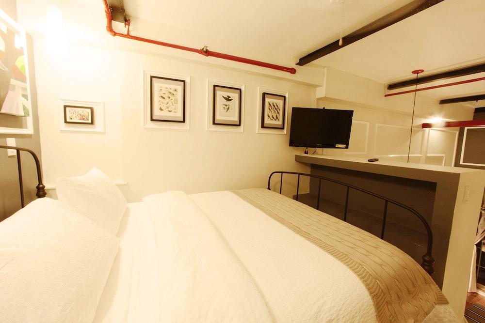 The Box House (adults Only) Hotel 4*