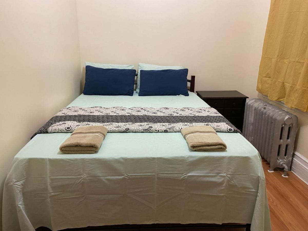 A Pleasant In Queens Guest house New York