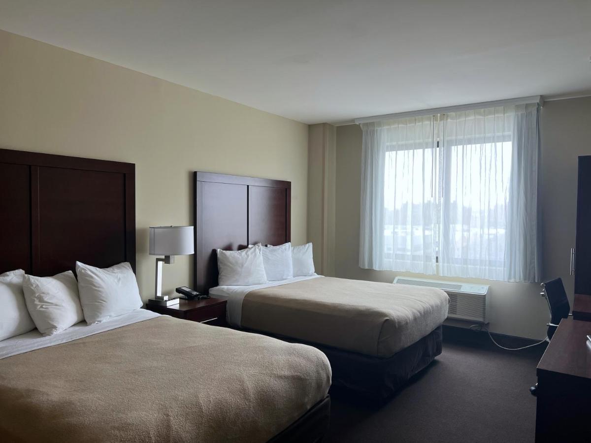 Lotus Blu & Hotel 3*
