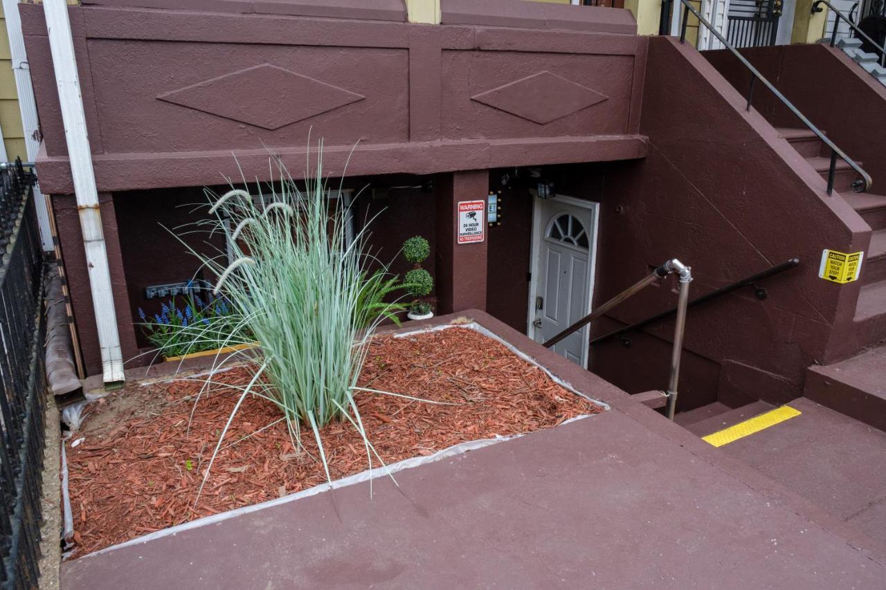 Apartment Elegant 2 Bedroom W Modern Amenities *