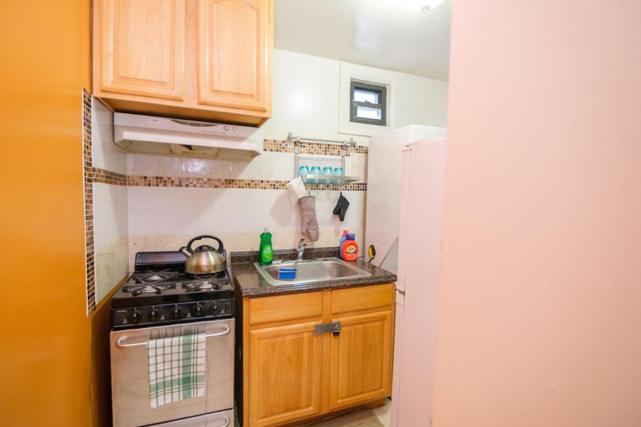 Elegant 2 Bedroom W Modern Amenities New York