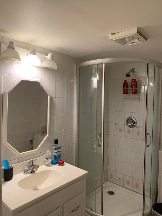Separate Big Near Jfk And Laguardia Airport Privatunterkunft