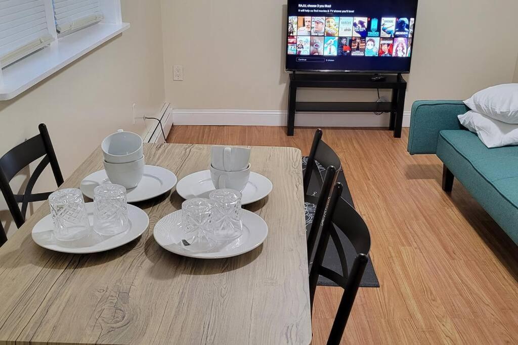 2 Ptivet Bedroom,1 Bathroom,kitchen,self Check In,free Parking Apartment *