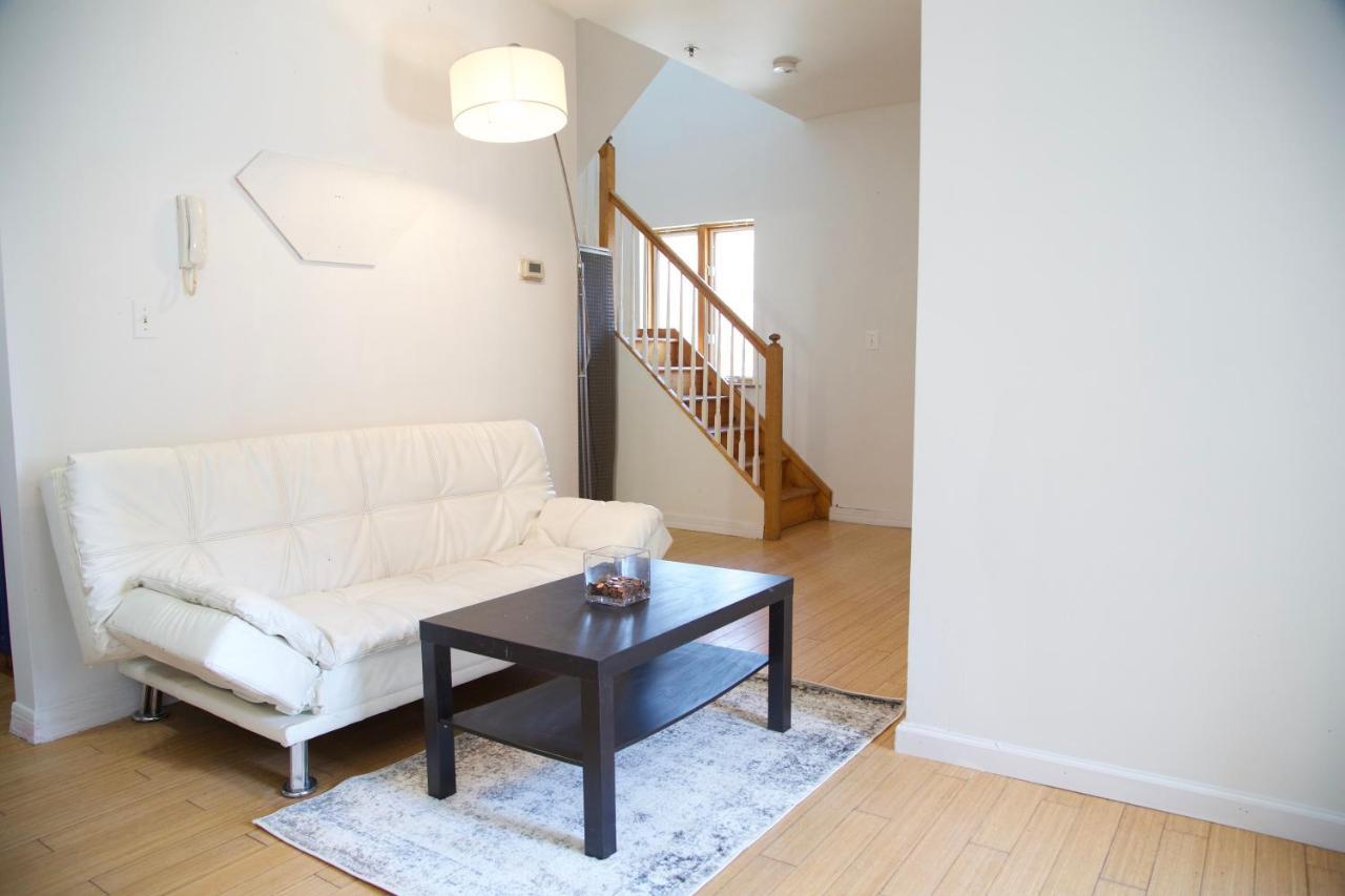 Spacious Room-5min To Ocean-brighton Apartment New York