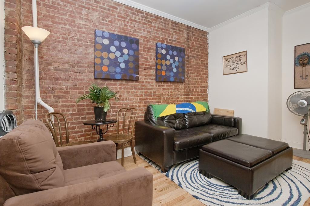 Yorkville -upper East Side Apartment *
