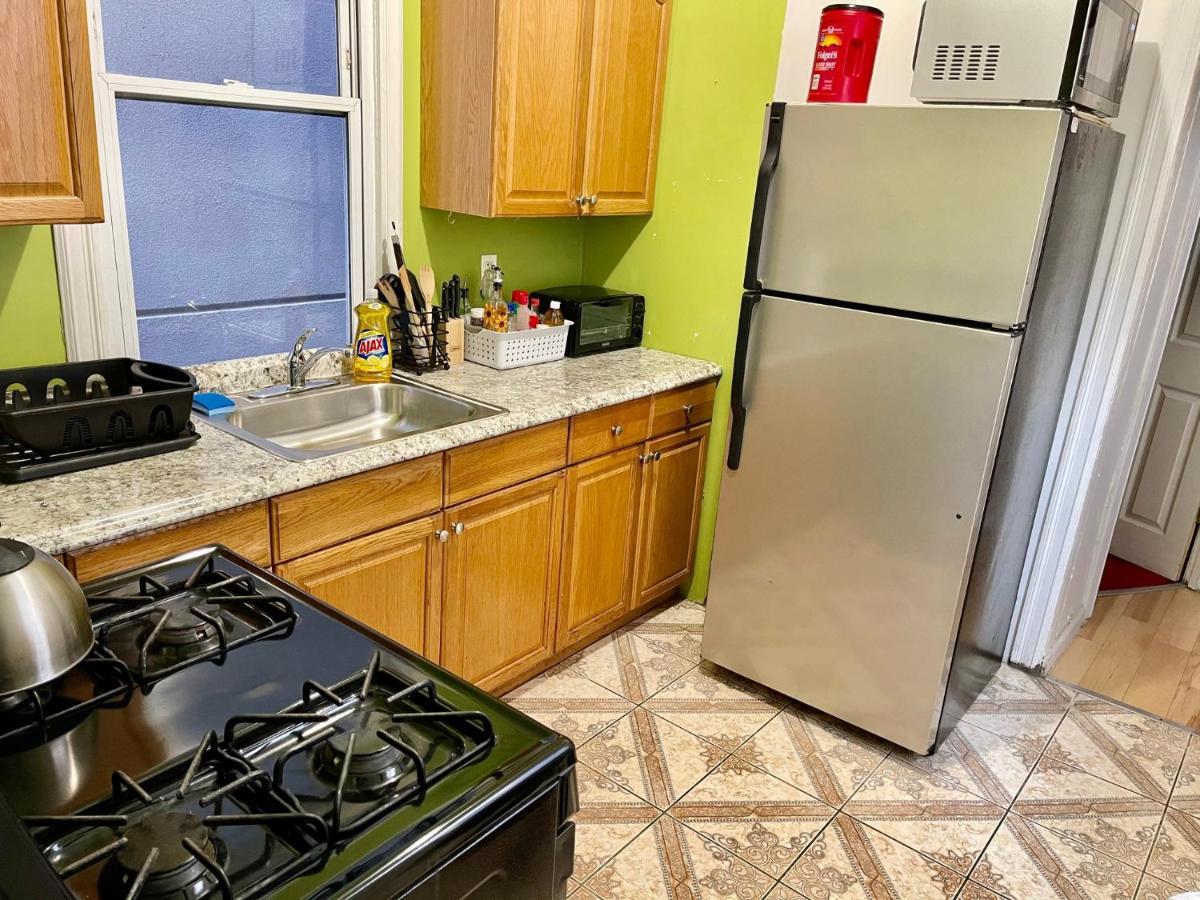 3 Bedrooms 2 Stops To Manhattan Apartment New York