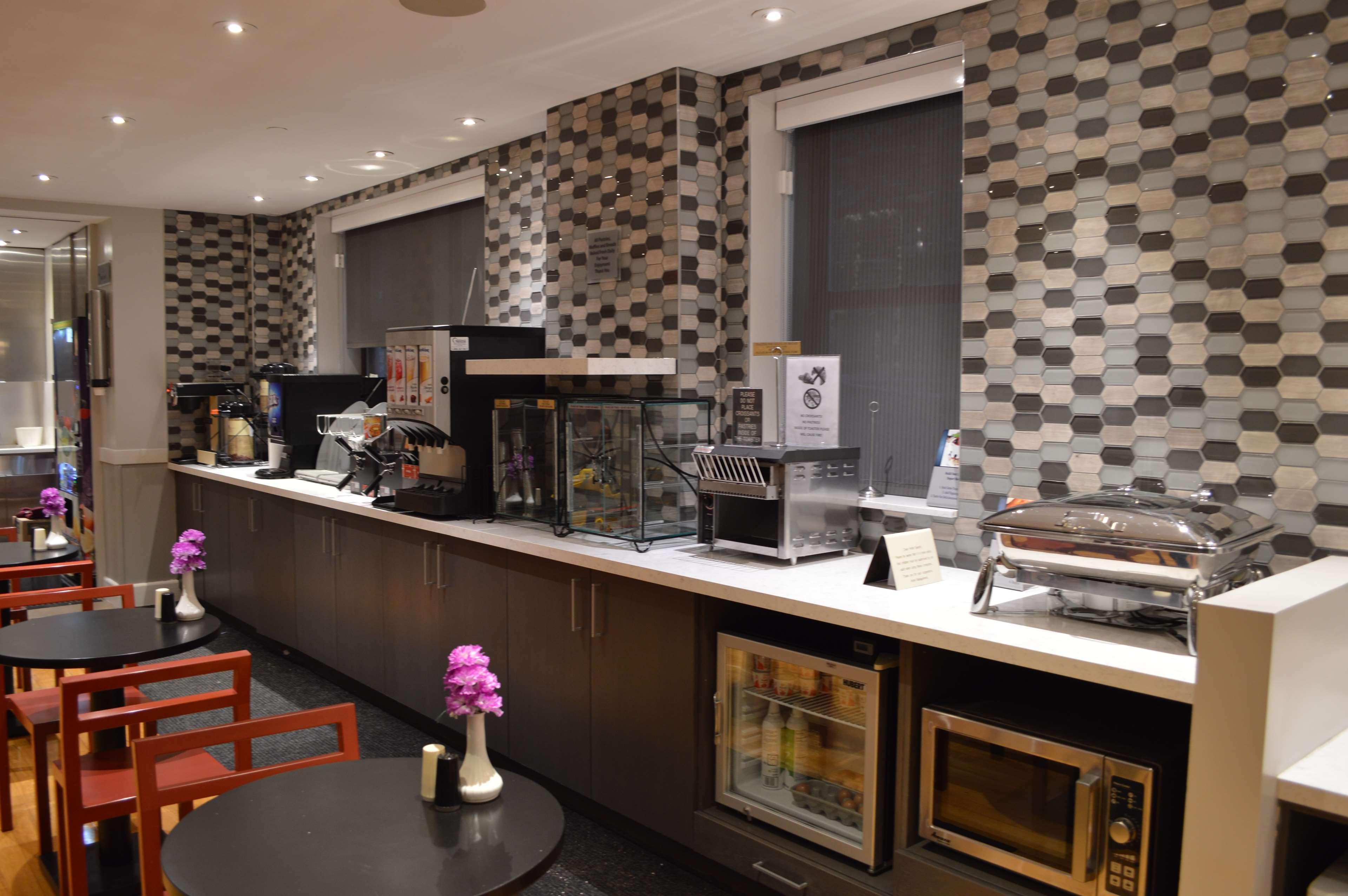 Western Hospitality House 3*