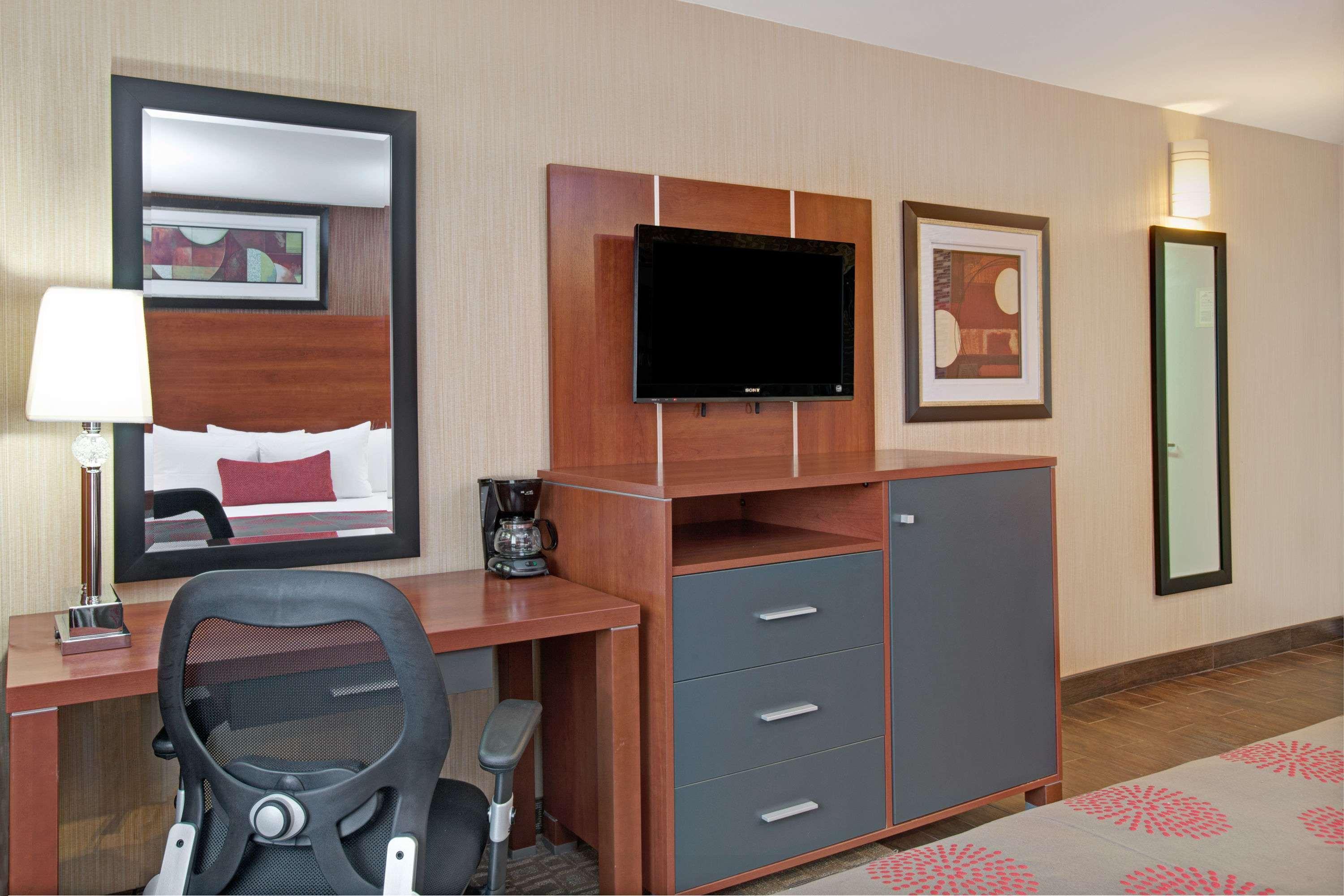 Ramada By Wyndham Staten Island 3* Nova York