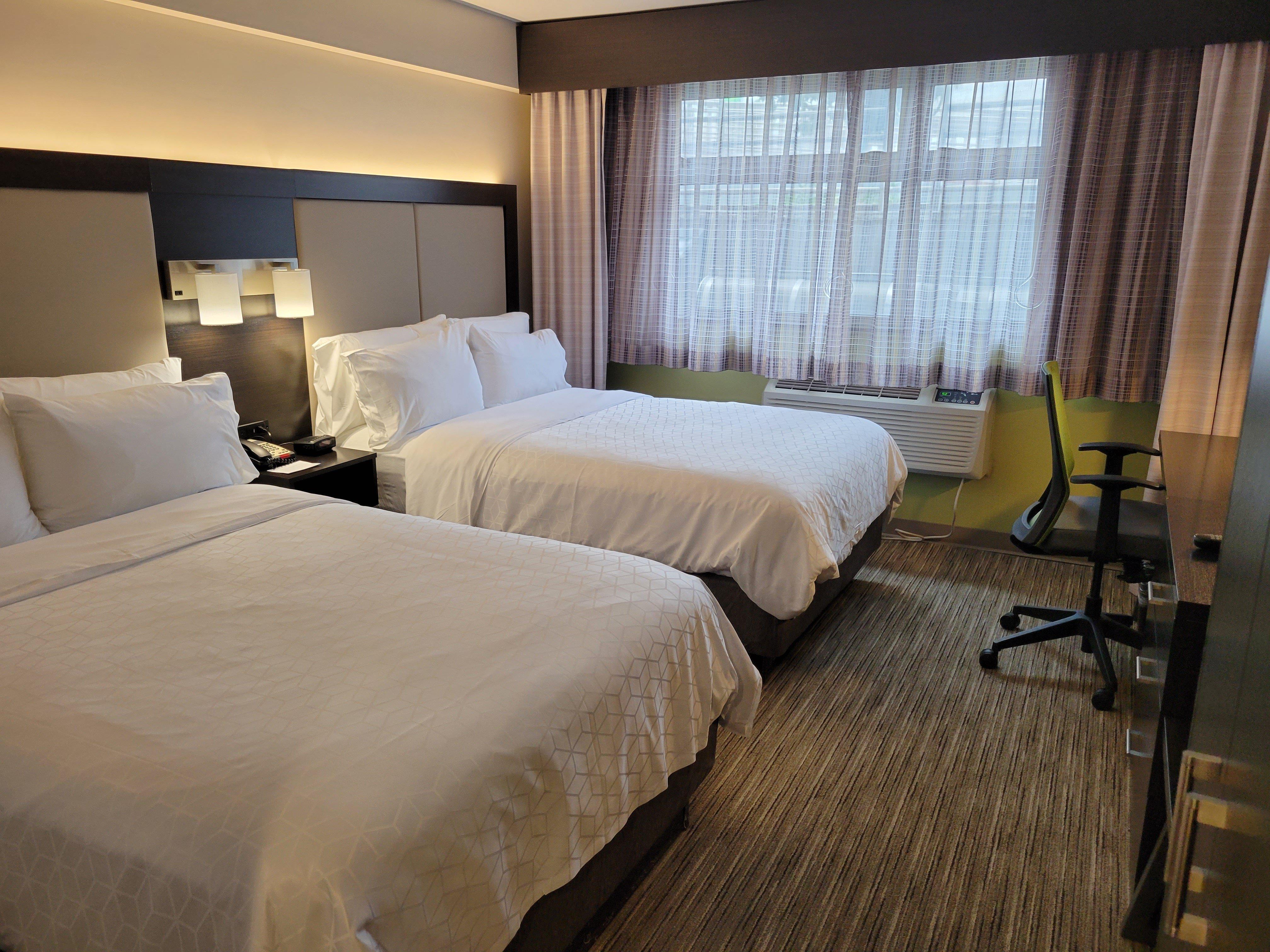 Holiday Express Maspeth By Ihg Hotel