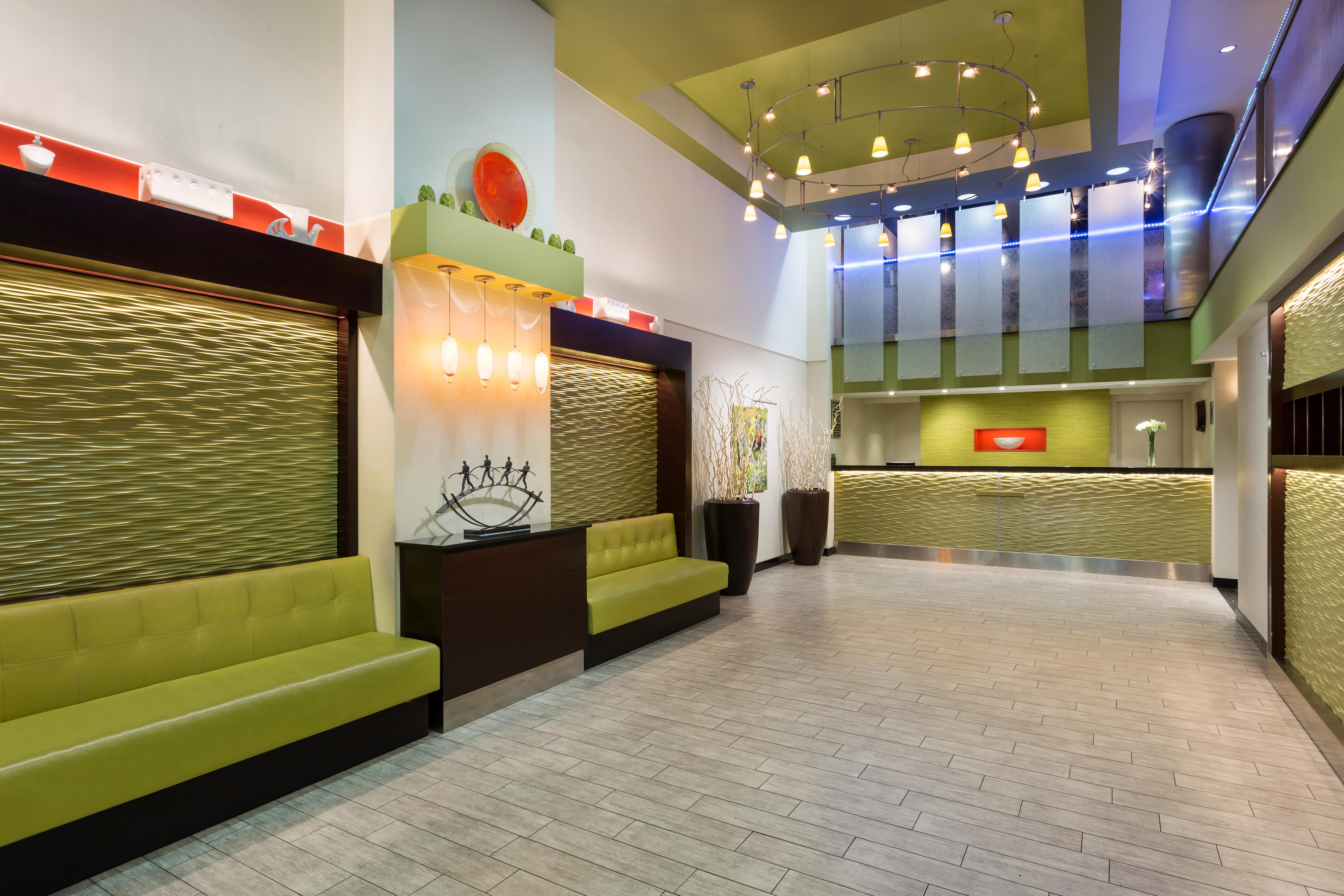 Nyma, The Manhattan Hotel 4*