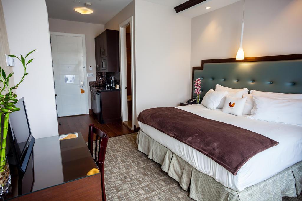 Condor By Luxurban Hotel 4*