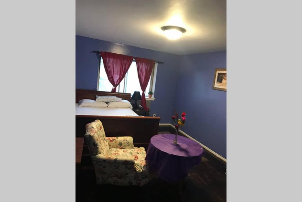 Montana 2beds 2baths 10 Mins To Jfk, 30 Mins To Manhattan * New York