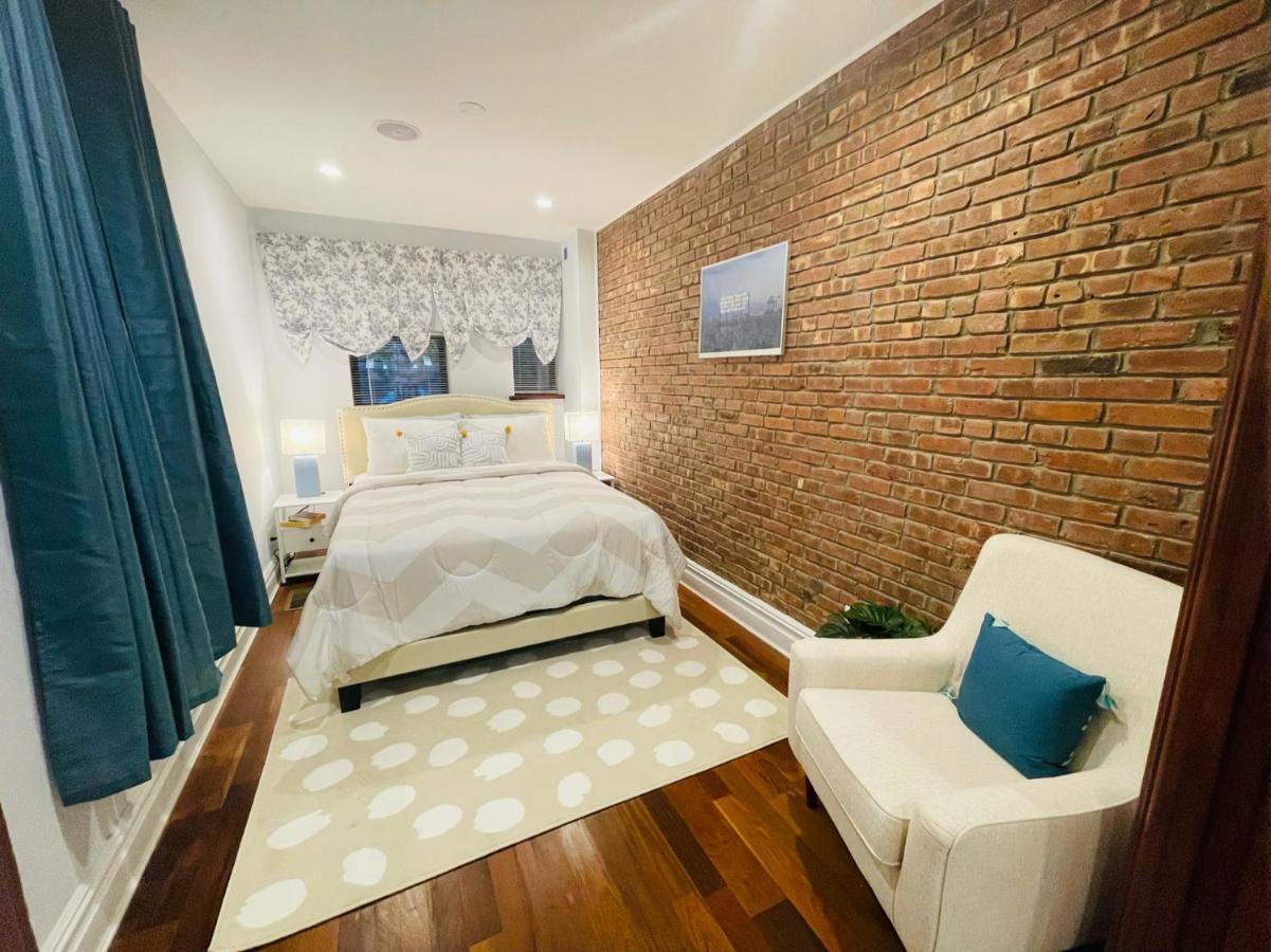 Historic Brownstone - Newly Renovated Brownstone On Historic Street With Outdoor Space New York