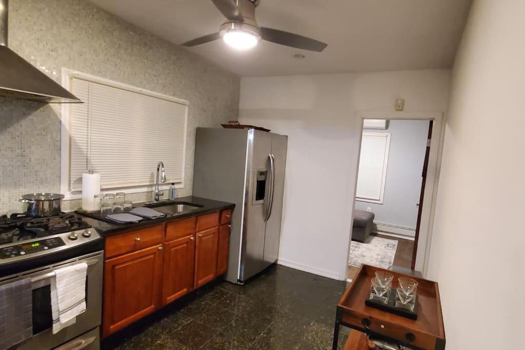 Apartment Quiet 3 Bedroom In Private *