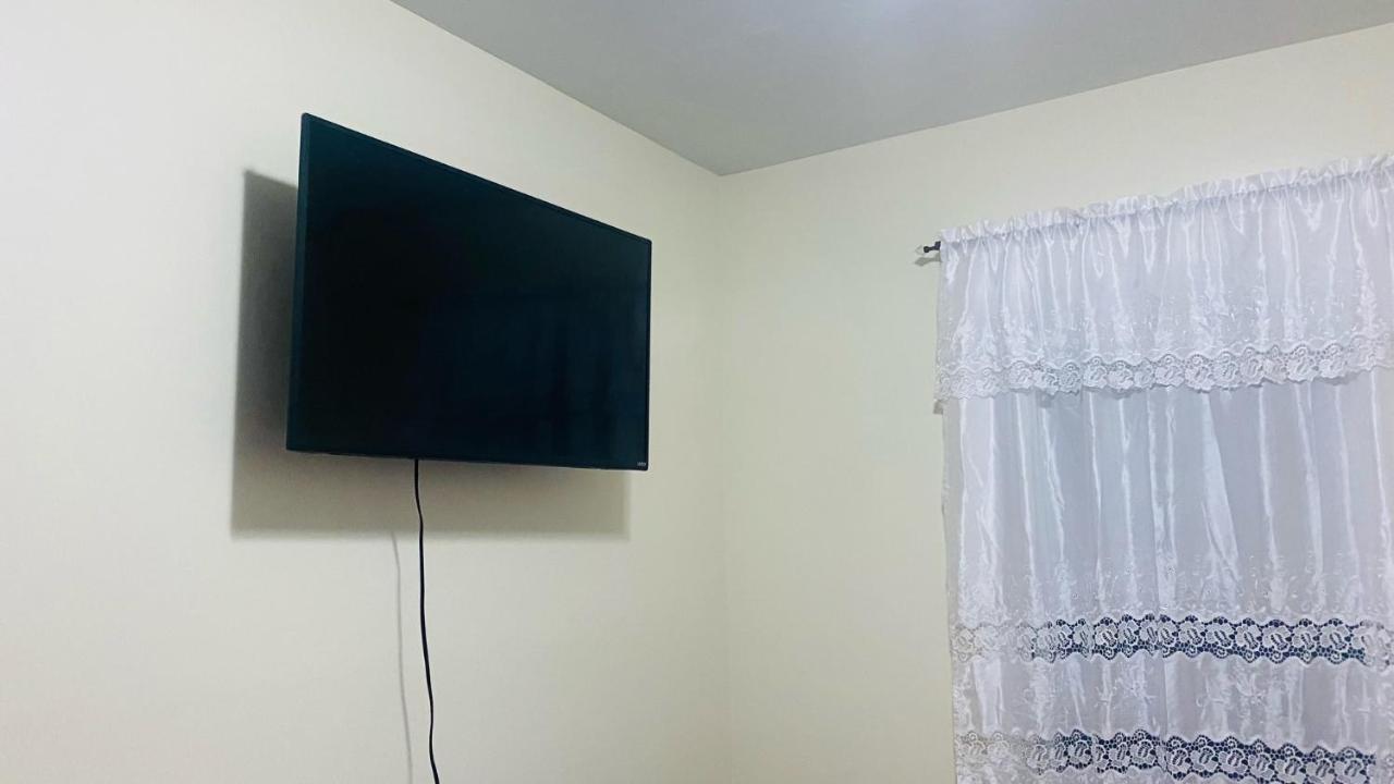 Minutes From Jfk, Beautiful With Peaceful, Cosy, Private